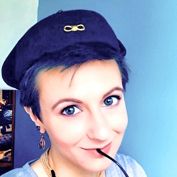 VTG Midcentury-1960s Wool Driving Cap Gold Accents for the Stylish Mobile Lady - Picture 12 of 13